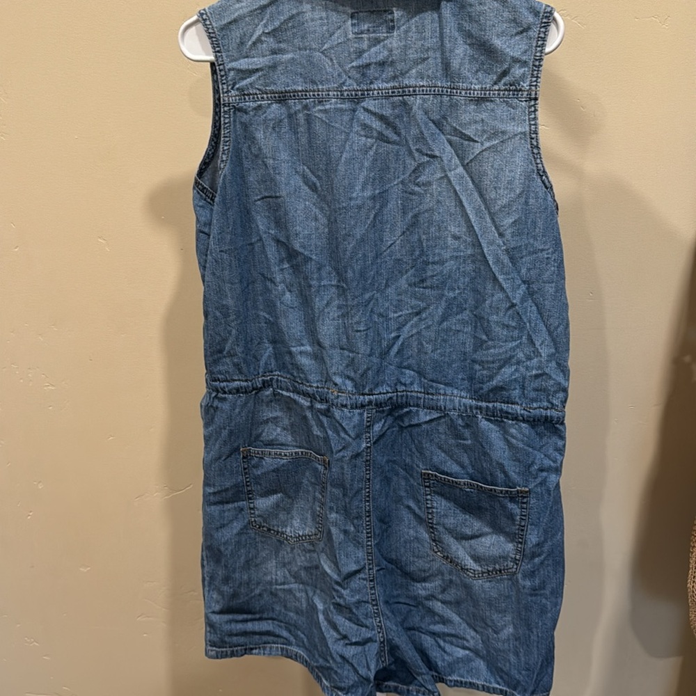 Universal Threads Romper - Picture 3 of 3